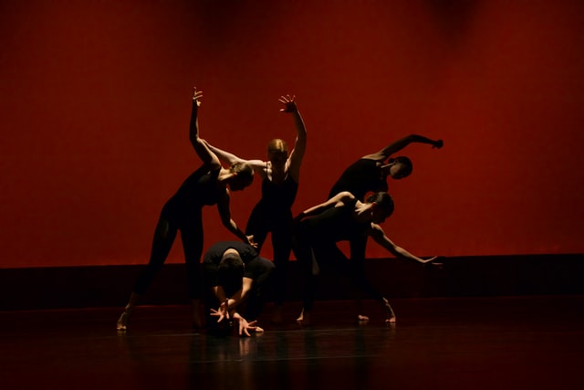 Contemporary dance performance in Bristol